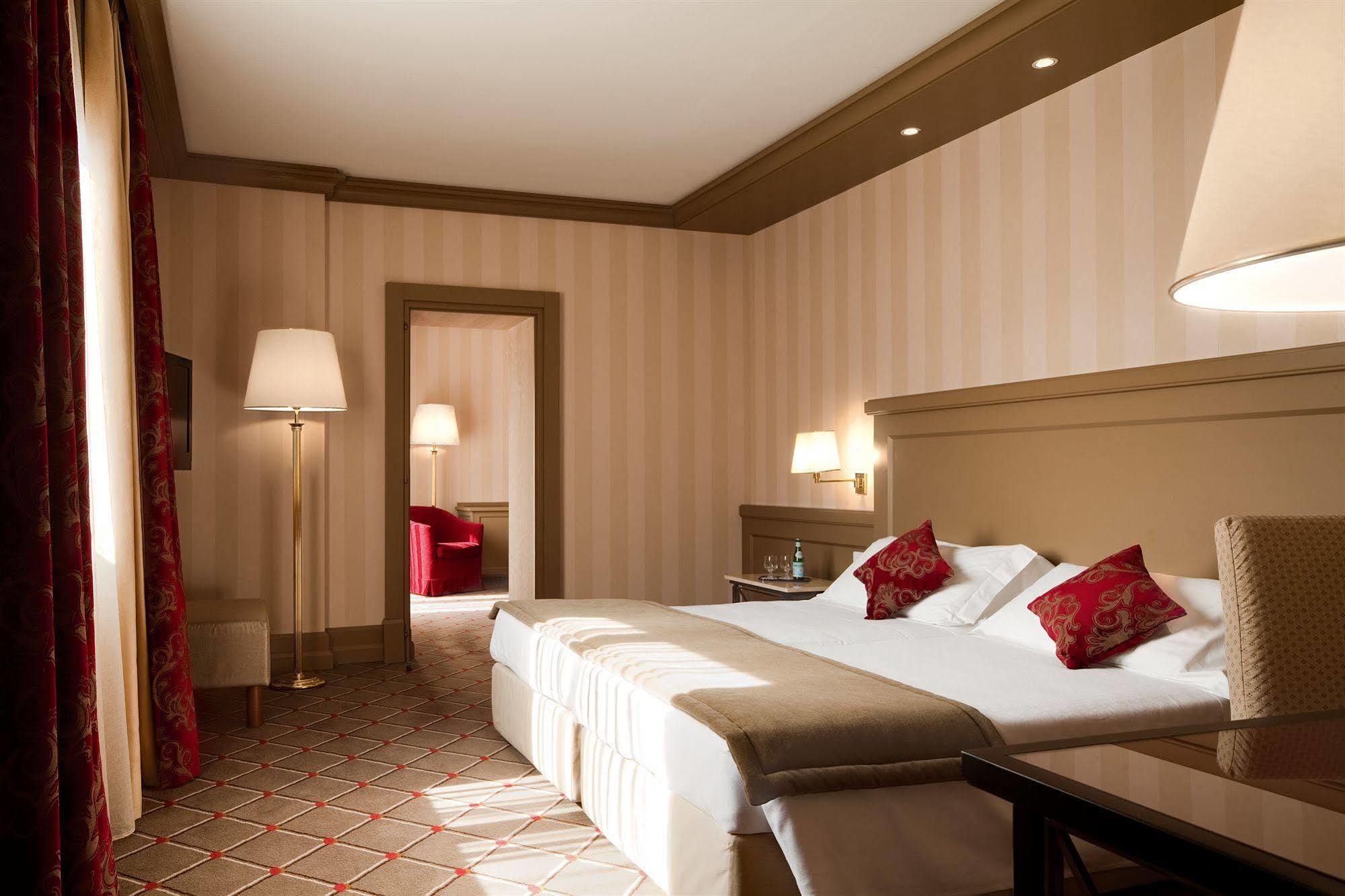 Hotel De La Paix Lugano Esterno foto